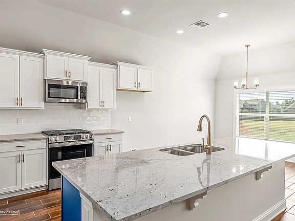 6th image of this home
