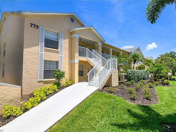 5th image of 773 Wiggins Lake Dr #2