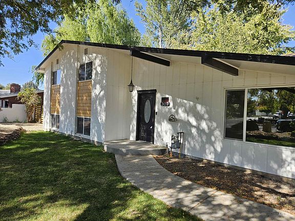 4th image of 307 Windsor Dr
