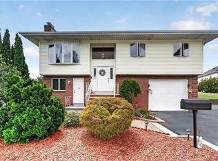 4 Evans St, Johnston, RI 02919