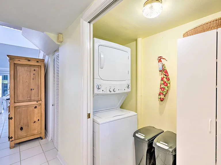 Laundry Room Cabinet