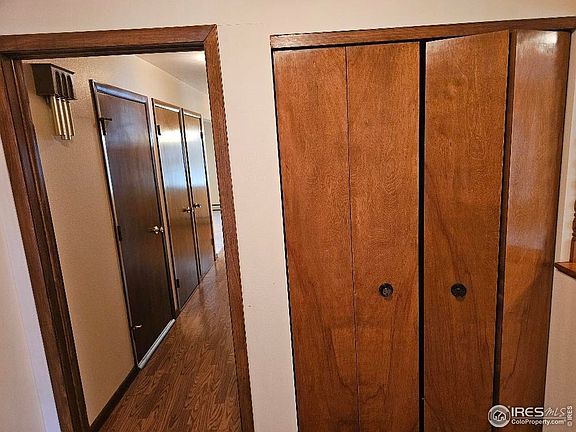 2nd image of 915 Park St