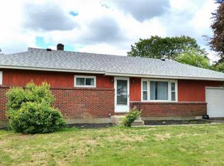 22 Donna Dr, Albany, NY 12205