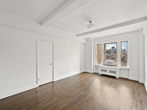 5th image of 24 5th Ave APT 1127