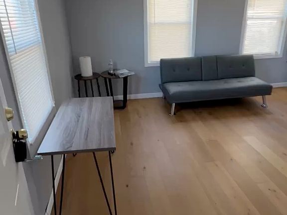 3rd image of 23 Bowers St #B