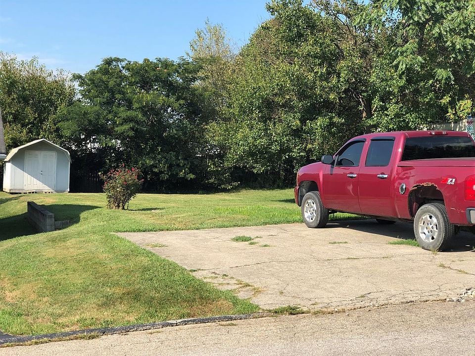 1st image of 33 Sylvania Ave