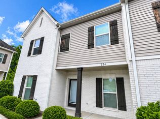 224 Massee Cir, Oxford, MS 38655