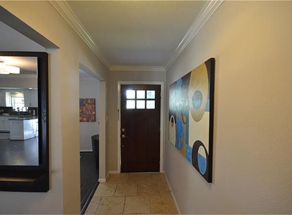 4th image of 11018 Braewick Dr
