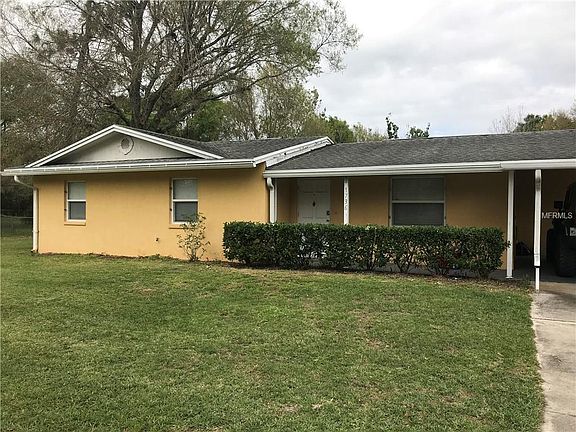 5th image of 1736 SE Peach Dr