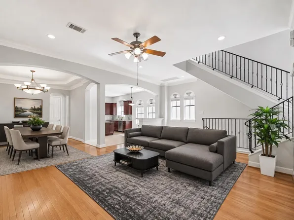 4502 Rose St, Houston, TX 77007