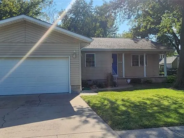 510 S Pennsylvania Ave, Columbus, KS 66725