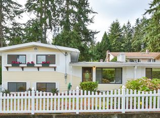 19014 15th Ave NE, Seattle, WA 98155
