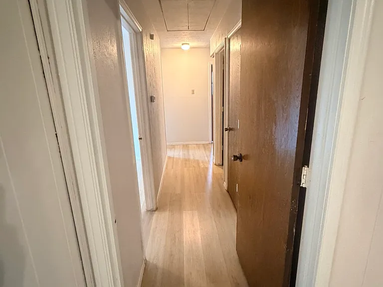 806 Hillsdale Dr — Photo 19