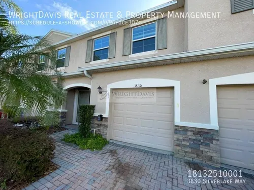 3830 Silverlake Way Photo 1