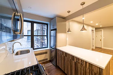 Rented by Guardian Realty Management Inc.