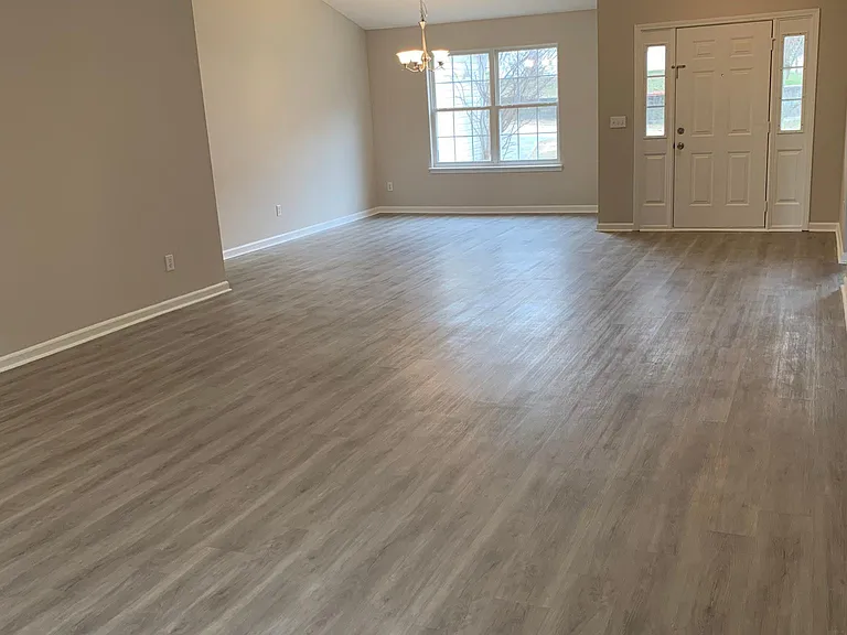 Dining Room/Front Door