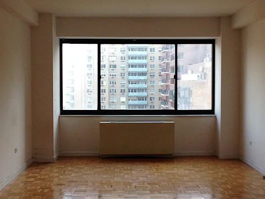 Rented by Olnick Organization | media 4