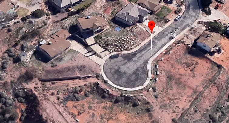 2nd image of 2594 Peach Cir