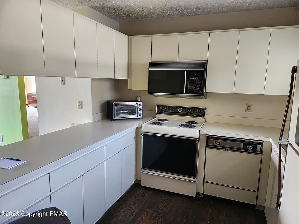 115 Foxfire Dr UNIT 208215, Mount Pocono, PA 18344 Zillow