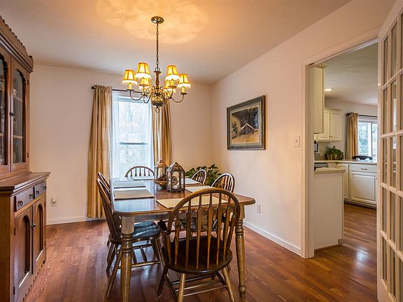 5th image of 1219 S Donington Ct