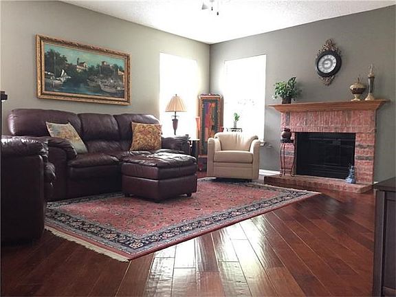 3rd image of 16411 Jadestone Dr