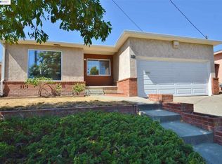 18415 Lakecrest Ct, Castro Valley, CA 94546