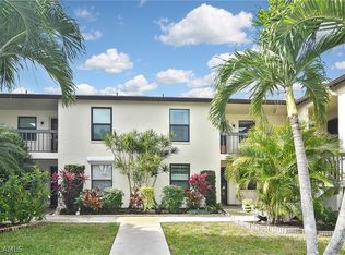 9285 Lake Park Dr APT 102, Fort Myers, FL 33919