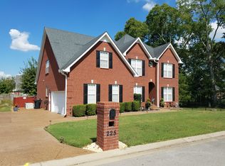 225 Red Jacket Trce, Murfreesboro, TN 37127