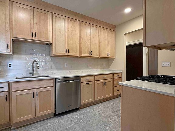 3rd image of 4414 Beard Ave S APT 2