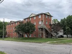537 S Van Buren St #D — Photo 19