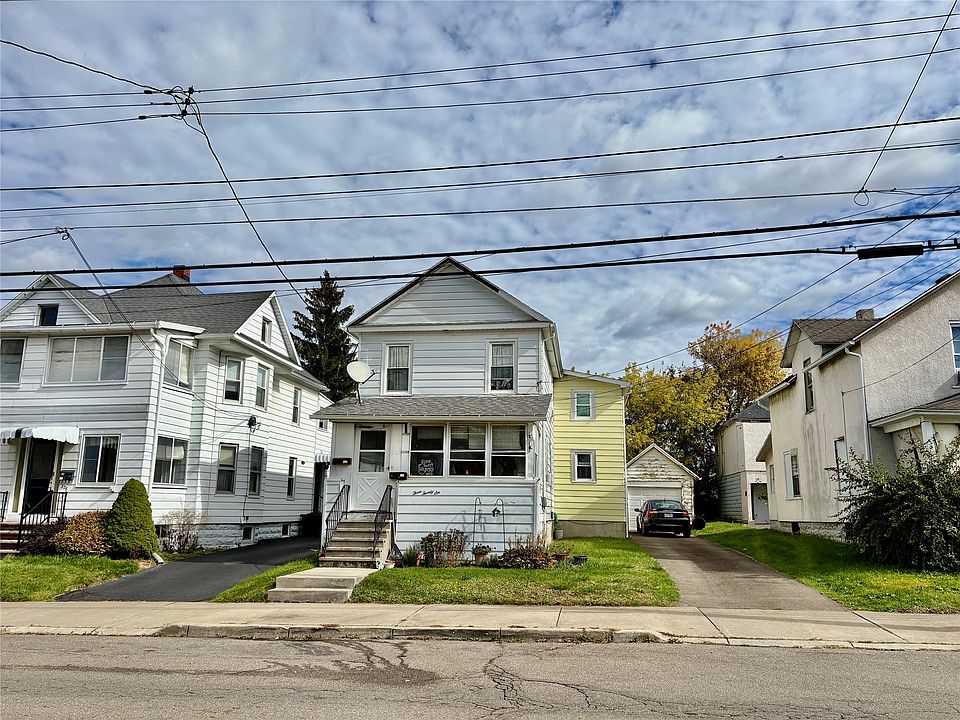 2nd image of 326 Oak Hill Ave