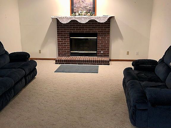 4th image of 6506 S 32nd St
