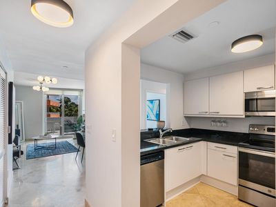 225 Collins Avenue #3j, Miami Beach, FL, 33139