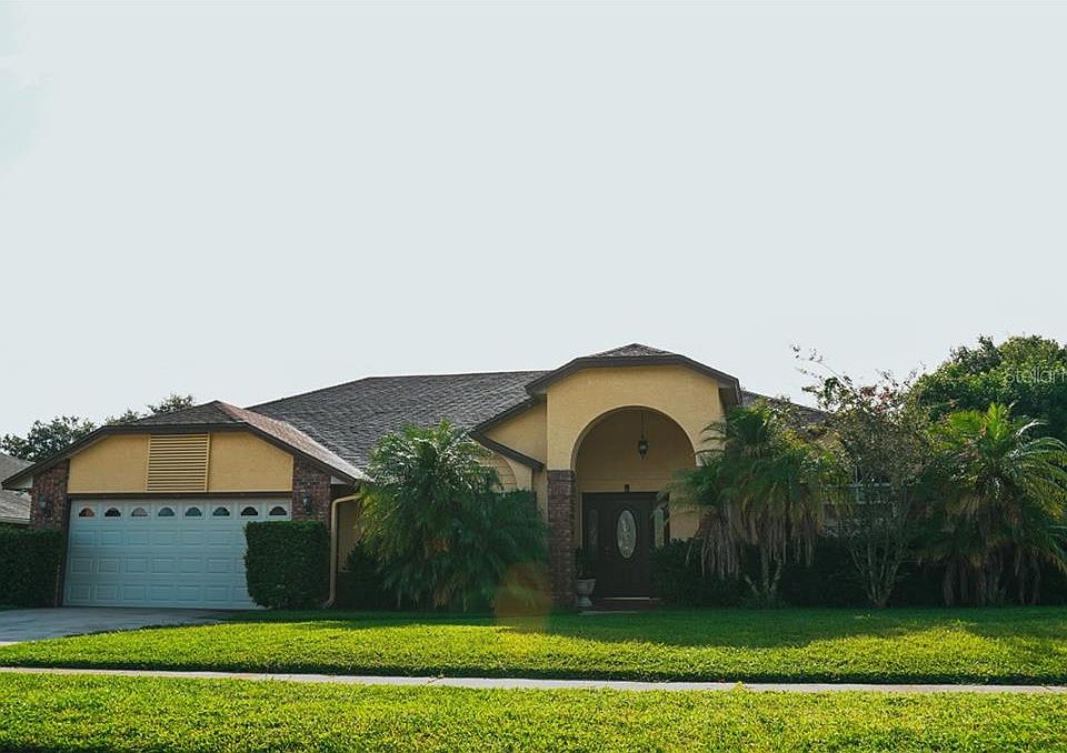 1st image of 731 Kaywood Dr