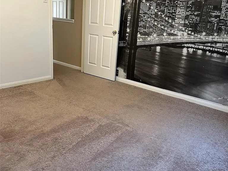 23806 Allingham Ln — Photo 8