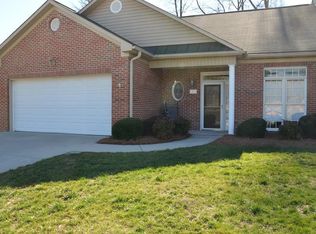 398 Northbridge Dr, High Point, NC 27265