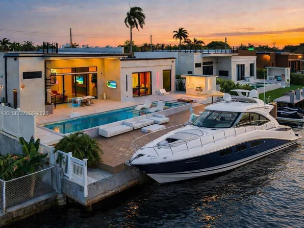 2225 NE 19th St, Fort Lauderdale, FL 33305