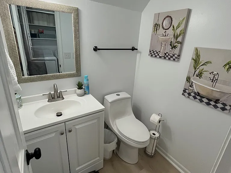 6220 Crofton Dr — Photo 9