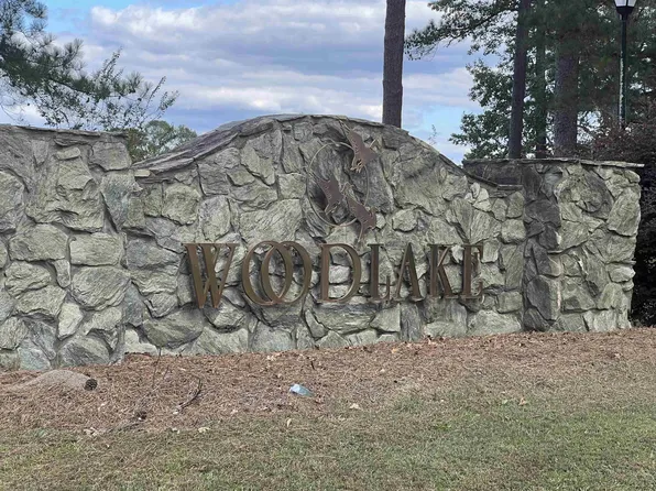 206 Chestnut Dr #503, Vass, NC 28394