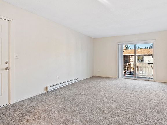 5th image of 18 SE 162nd Ave #959-04
