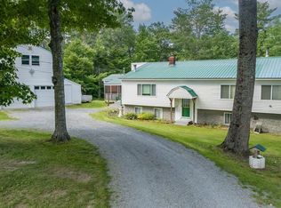 29 Moosehorn Dr, Bucksport, ME 04416