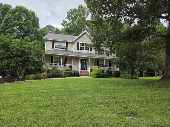 8921 Grey Mountain Dr, Ooltewah, TN 37363