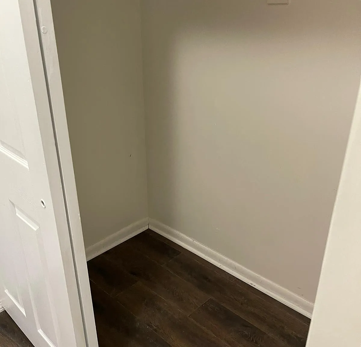 1319 Ravens Crest Dr — Photo 4