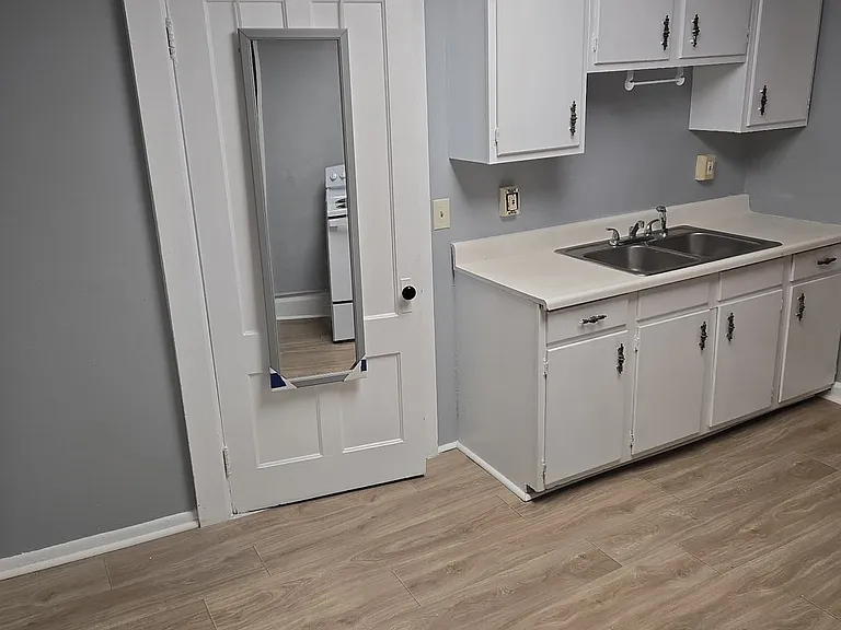 17-19 East St #17D — Photo 13