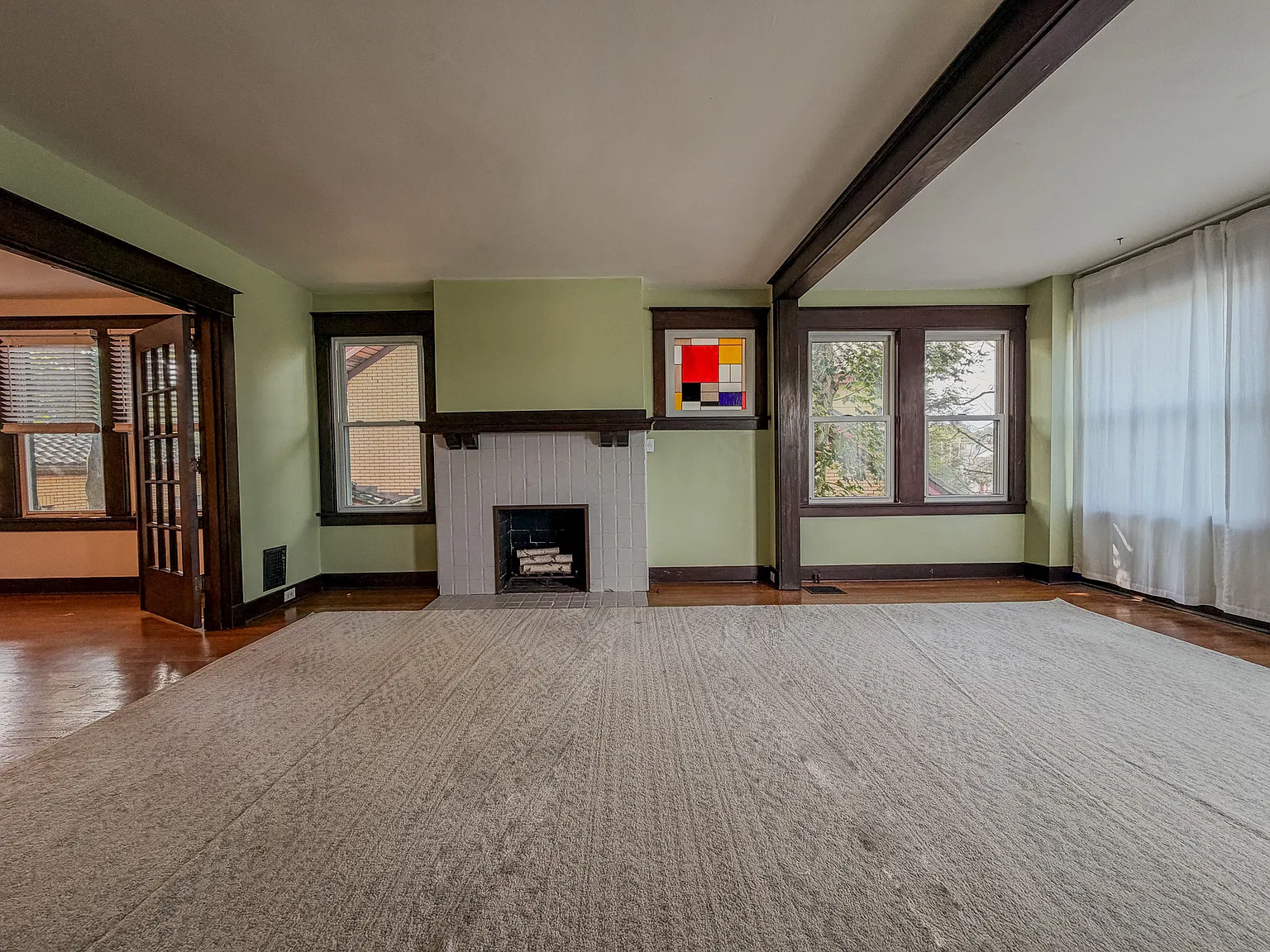 3 bed, 1500 sqft, $1,355 — Photo 2
