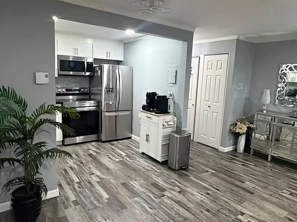 9 Weld St, Framingham, MA
