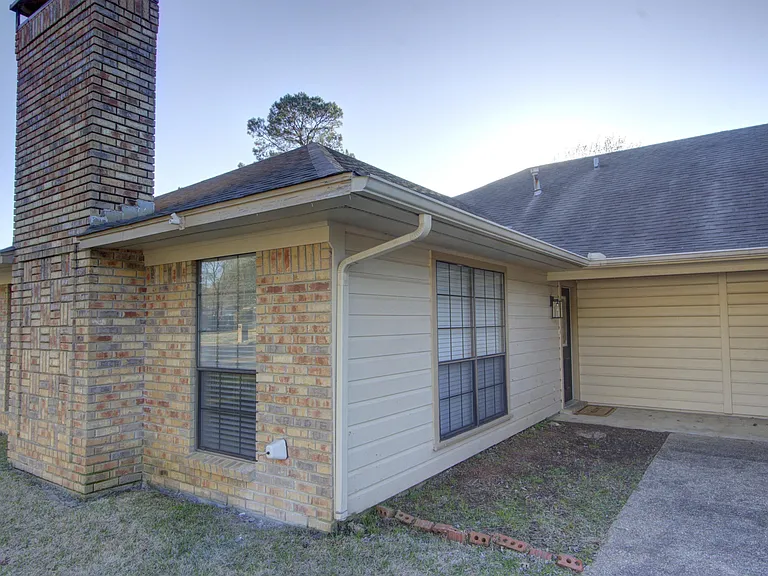 5805 Sidney Dr #A-1-1 — Photo 14