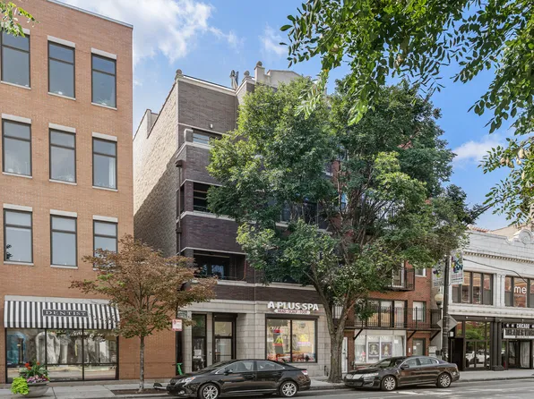 1109 W Belmont Ave APT 4, Chicago, IL 60657