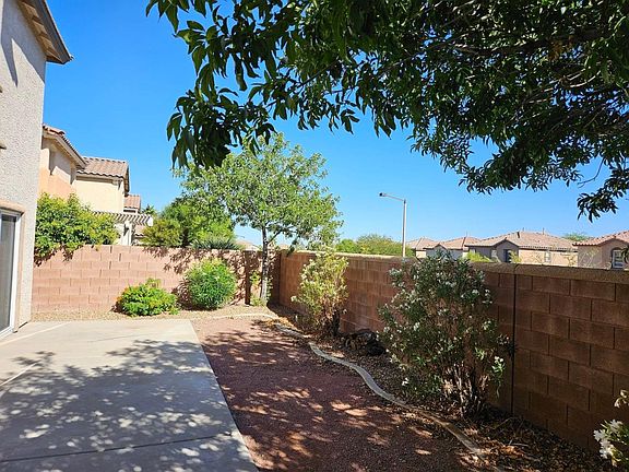 3rd image of 11701 Grotta Azzurra Ave