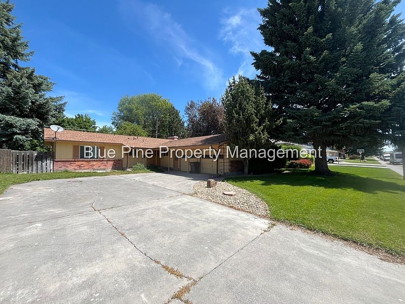 1st image of 1820 Avalon St
